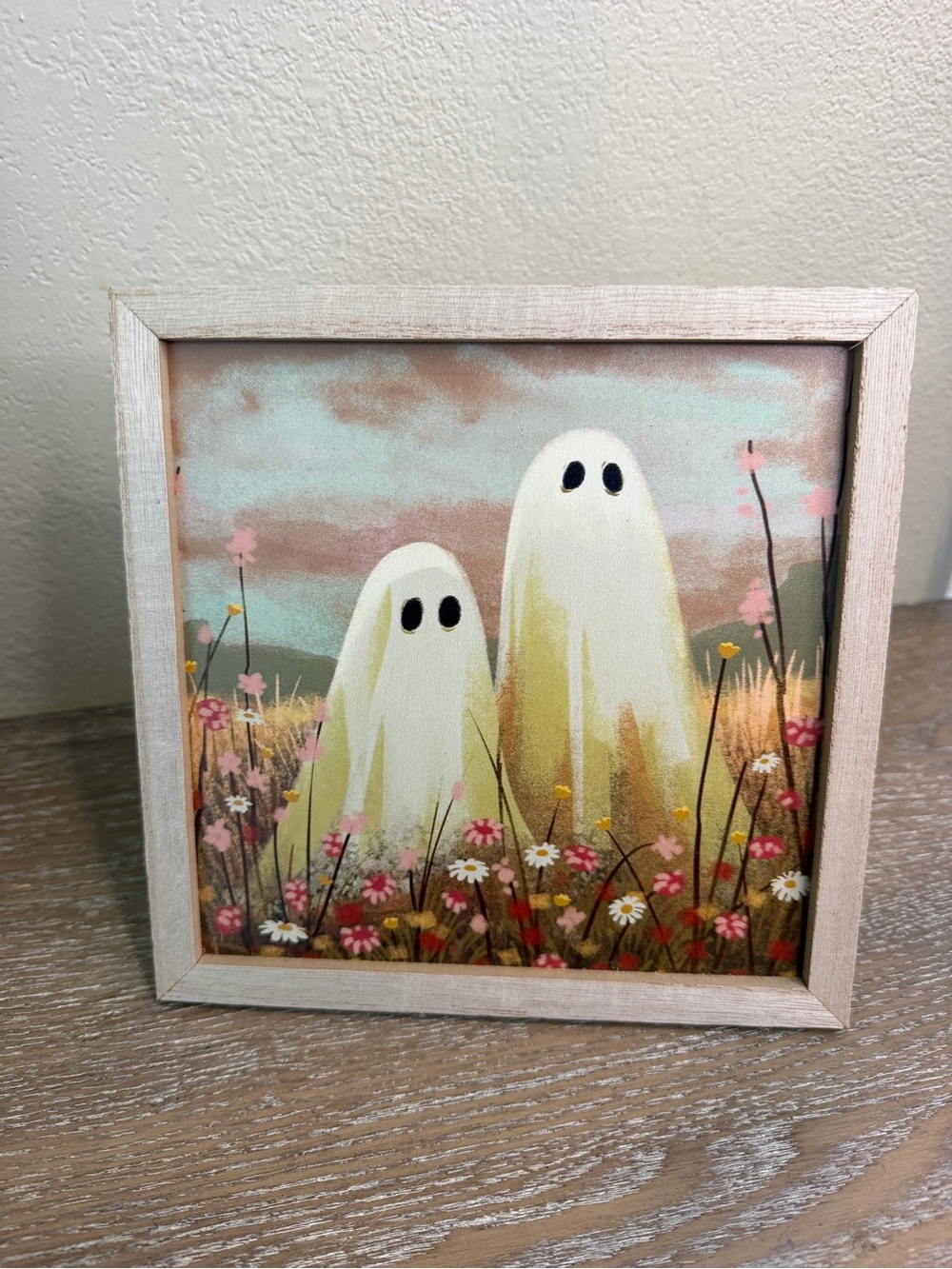 Target Bullseye Halloween Ghost Pictures,8 x 8, Tabletop or Wall, New
